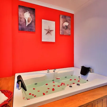 Luxury In Uzumlu Village וילה