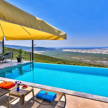Luxury In Uzumlu Village *