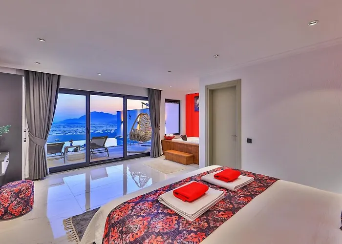 ヴィラ Luxury In Uzumlu Village *
