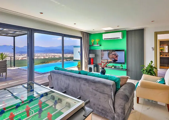 Luxury In Uzumlu Village