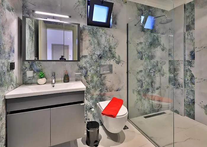 Luxury In Uzumlu Village *